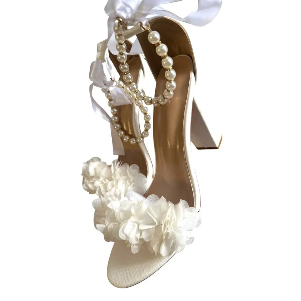 Bride Wedding‎ Block Heel Sandals With Pearl & Ribbon Details Size EU 41 NWB